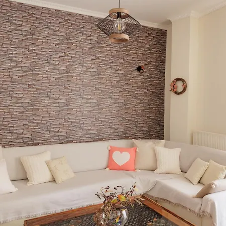 Maira Cozy Apartmán Sparta