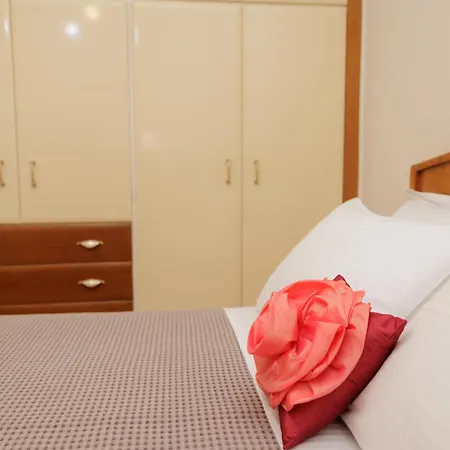 Maira Cozy Apartmán Sparta